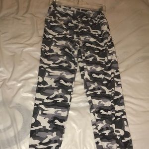 Camo pants